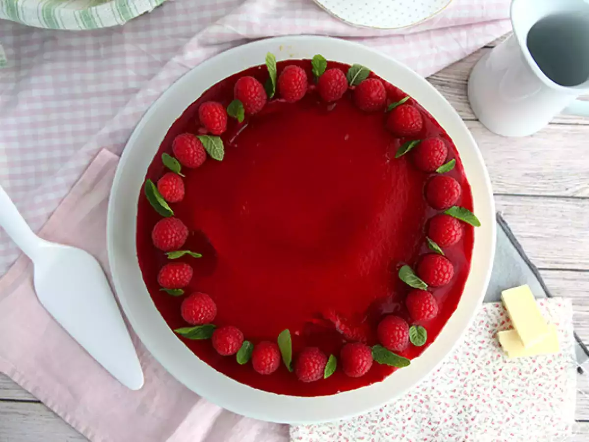 Ahududulu Beyaz Çikolatalı Bavarois Tarifi (Adım Adım ve Videolu) - fotoğraf 5