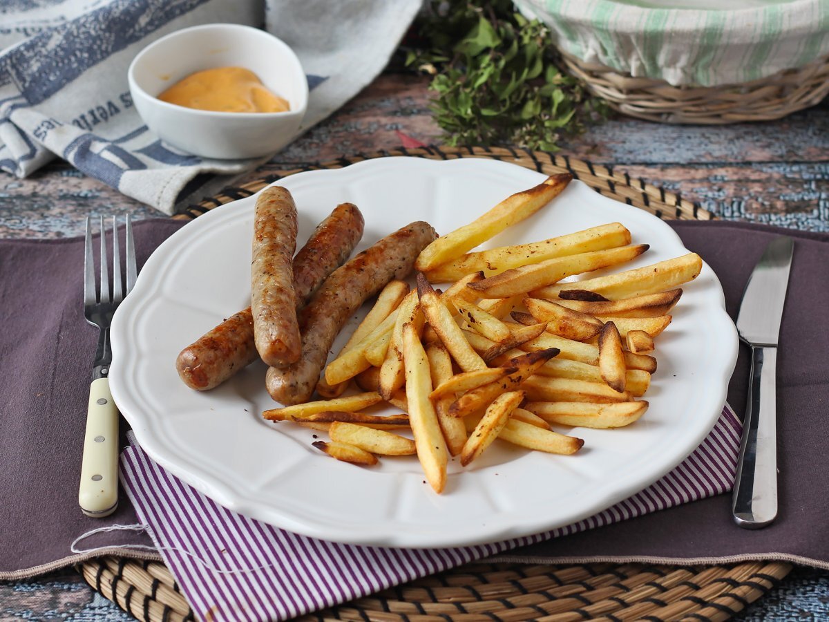 Air Fryer'da sosisleri nasıl pişirebilirim? - fotoğraf 5