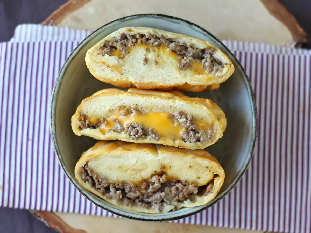 Airfryer’da burger poğaçası: hızlı ve lezzetli bir akşam yemeği - fotoğraf 4