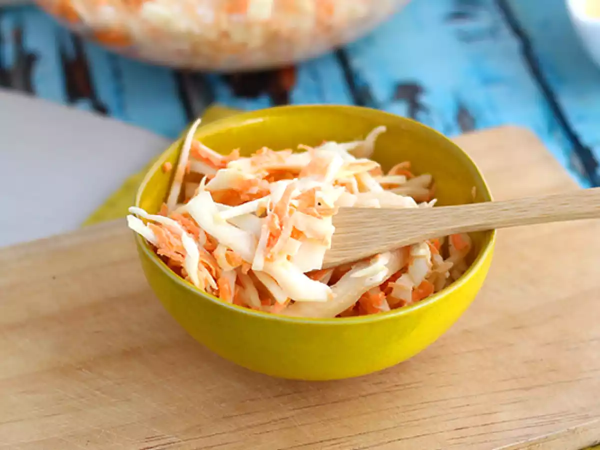 Amerikan usulü coleslaw (lahana ve havuç salatası) - fotoğraf 4