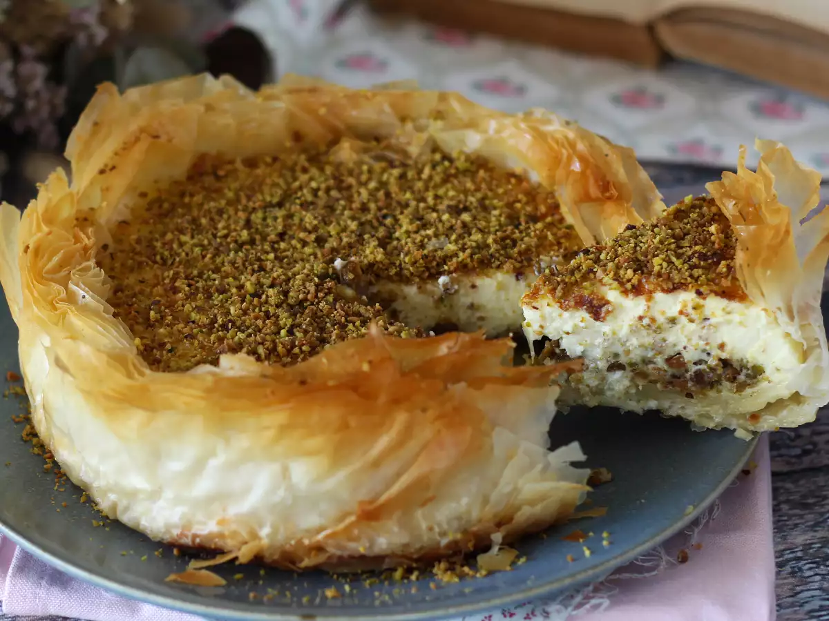 Antep Fıstıklı Baklava Usulü Cheesecake: Çıtır ve Yumuşacık - fotoğraf 3