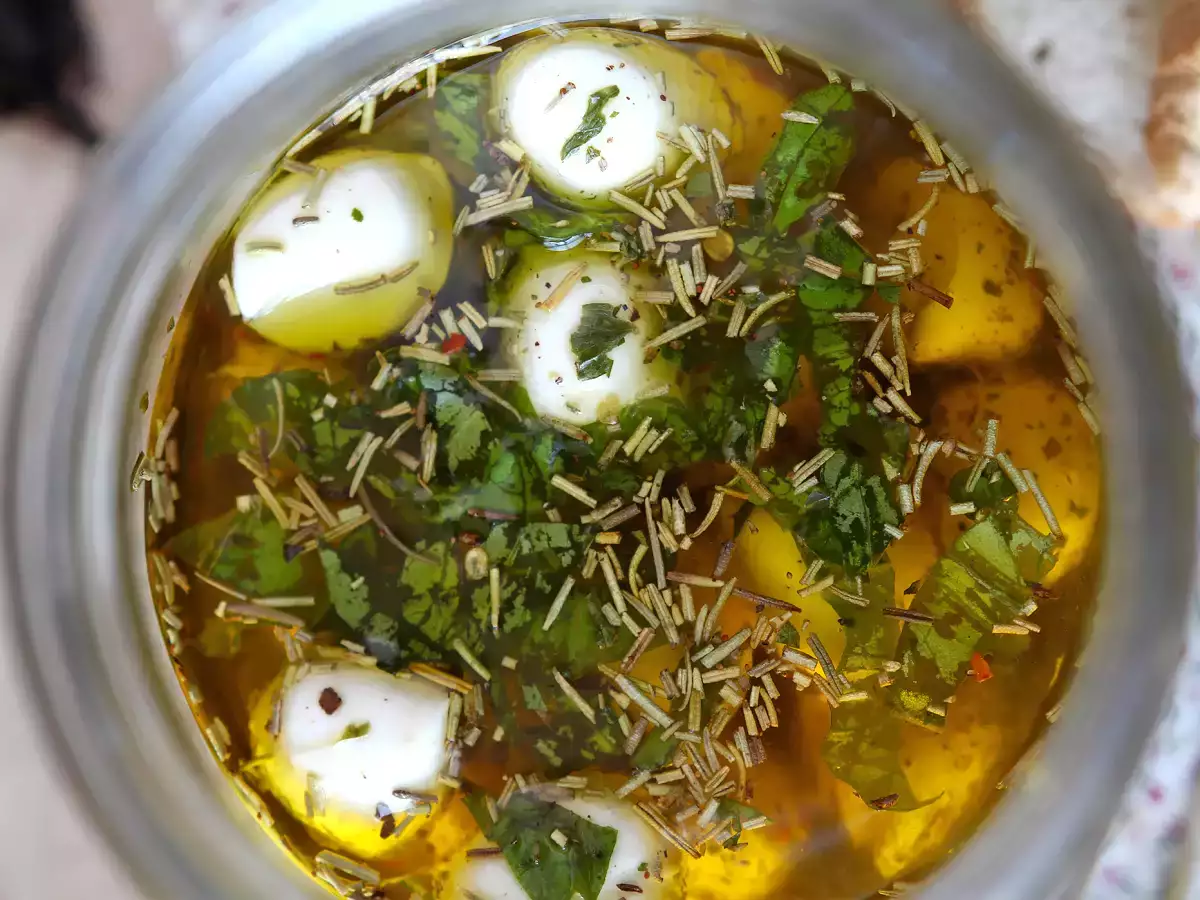 Aperatif veya salata için marine edilmiş mozzarella topları! - fotoğraf 4