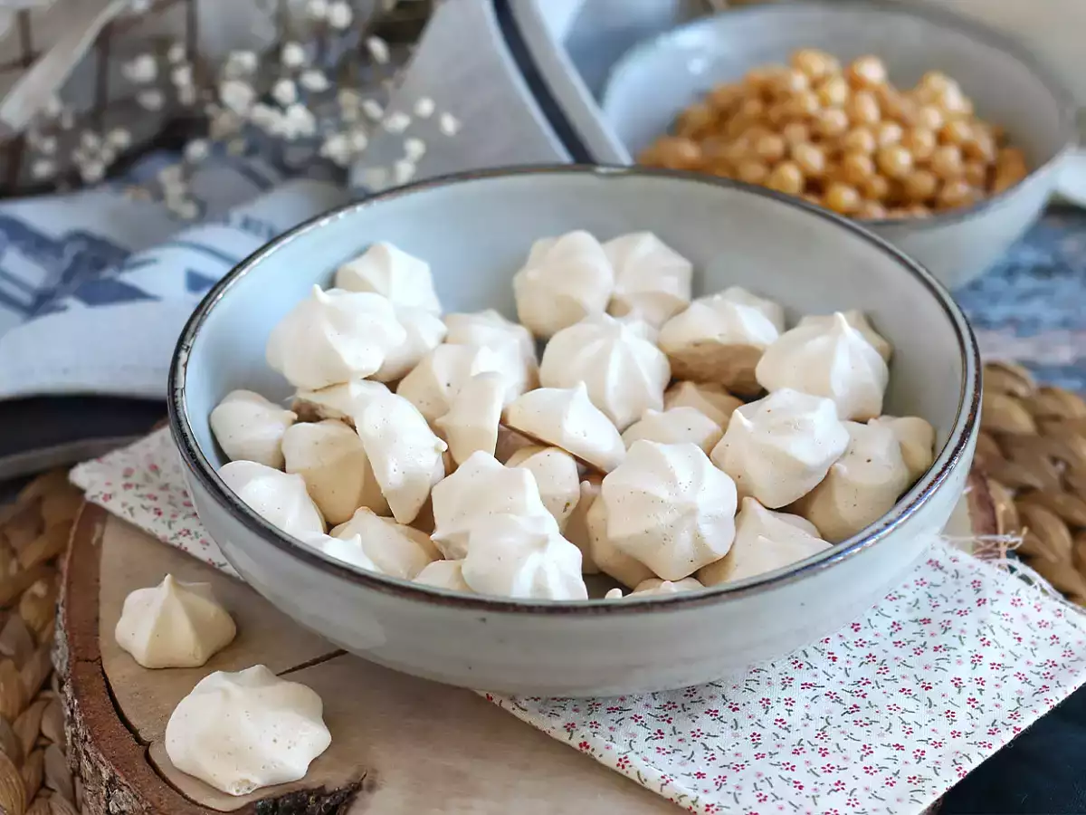Aquafaba ile vegan bezeler