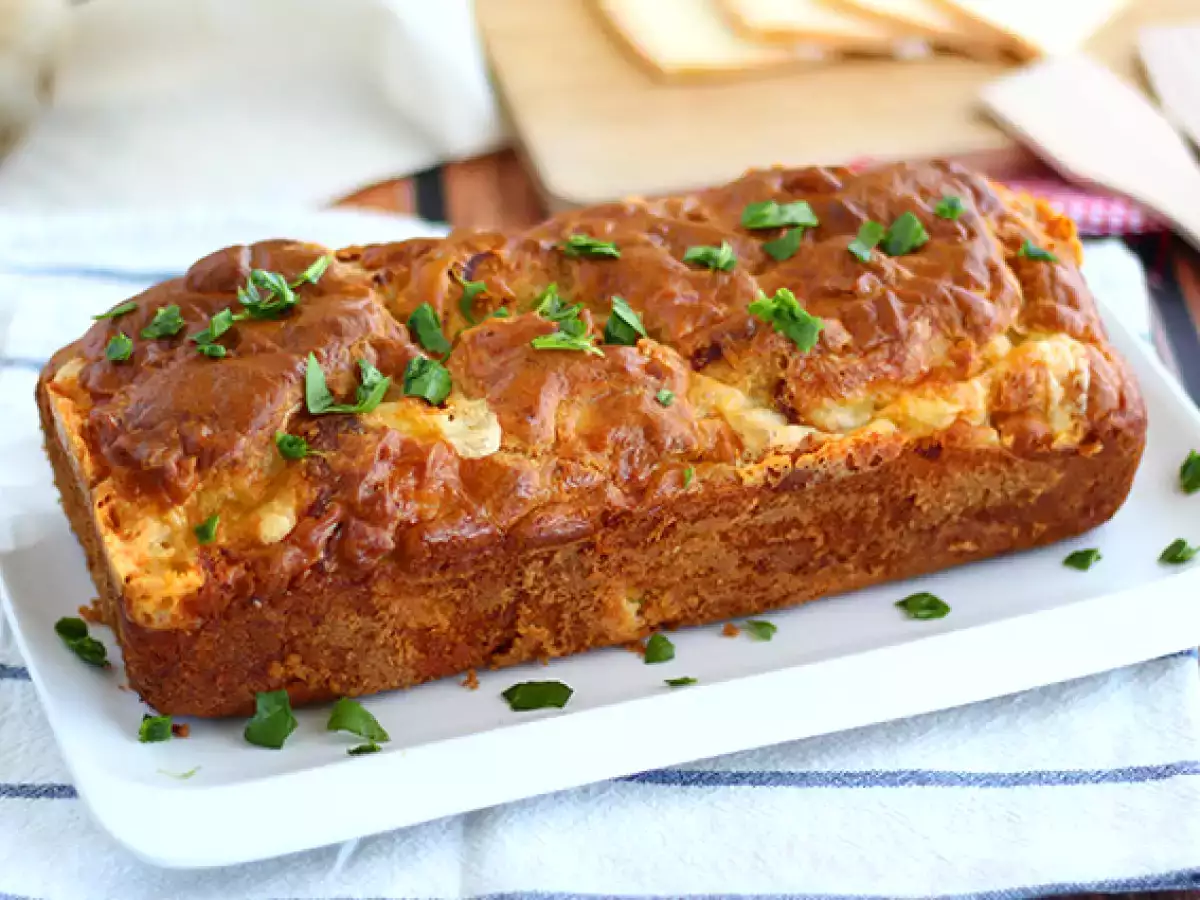 Artan Raclette Peyniriyle Tuzlu Kek - fotoğraf 2