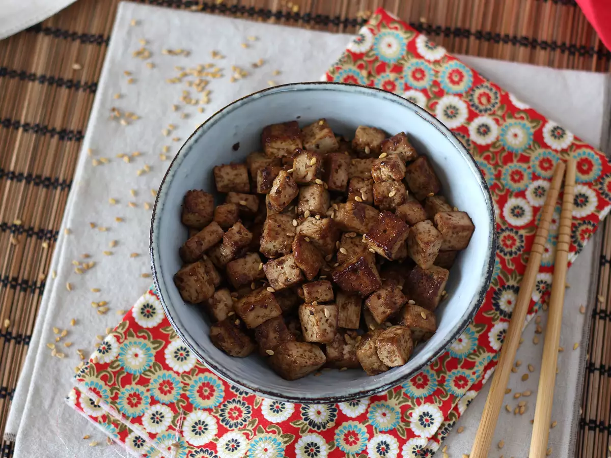 Asya lezzetleriyle marine edilmiş tofu (Bundan sonra tofuyu seveceksiniz!) - fotoğraf 3