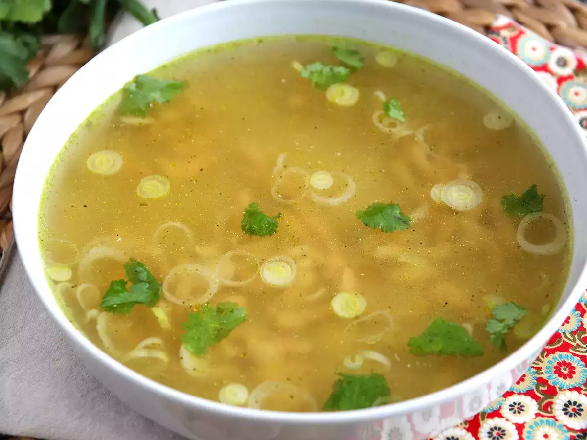 Asya usulü tavuk çorbası, son derece lezzetli ve rahatlatıcı - fotoğraf 2