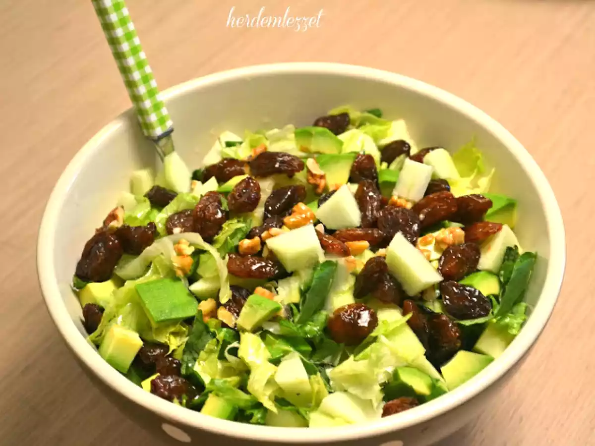 AVAKADOLU ELMALI SALATA