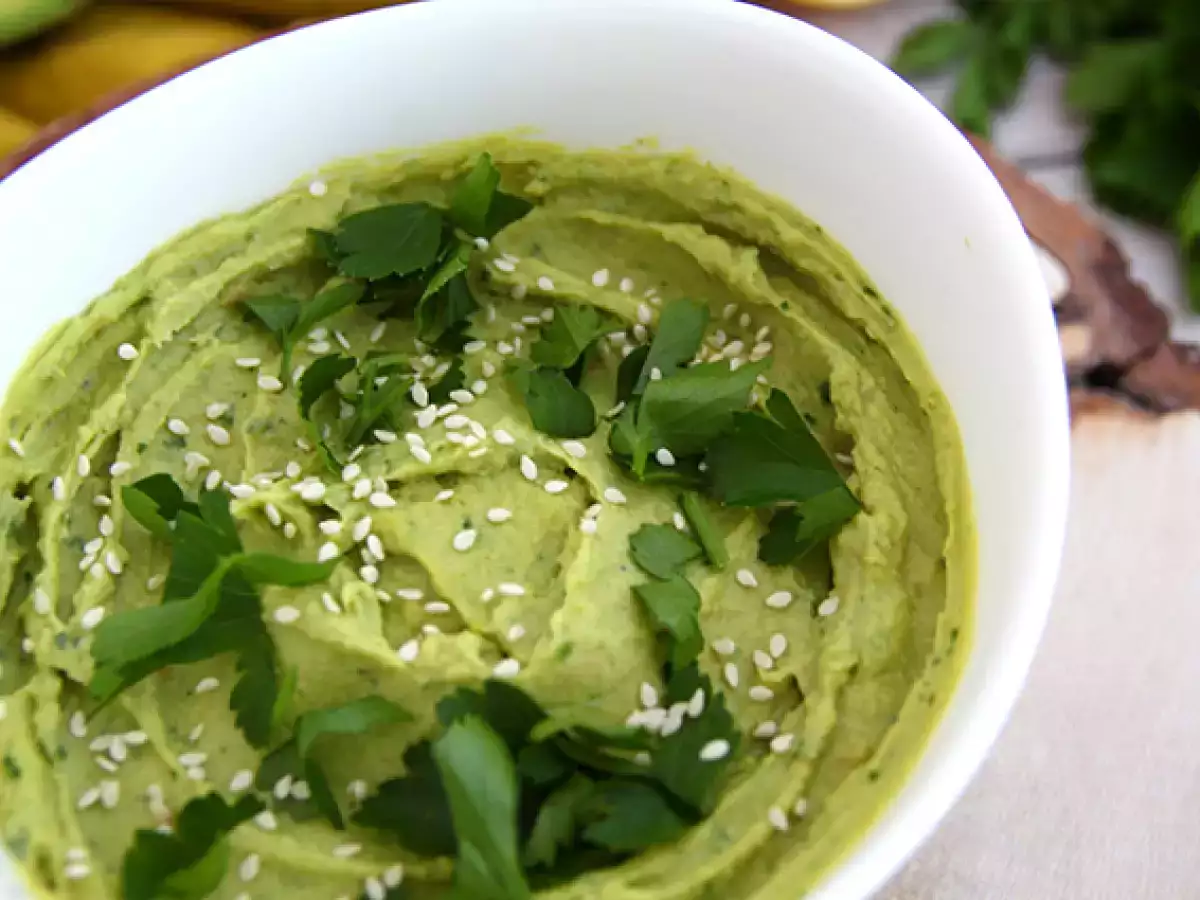 Avokadolu humus - fotoğraf 3