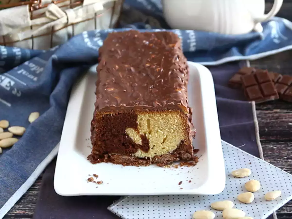 Badem sırlı mermer pandispanya - fotoğraf 2