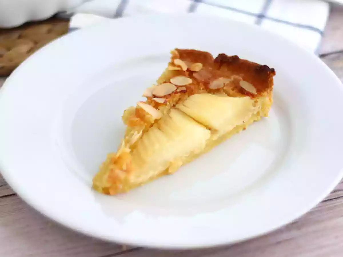 Bademli ve armutlu tart veya ünlü Bourdaloue - fotoğraf 3
