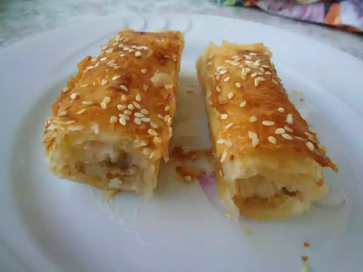 Baklavalık yufkadan, patatesli-kıymalı börek - fotoğraf 2