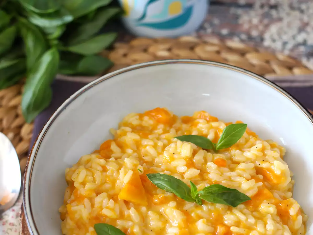 Balkabaklı risotto, sonbahar için narin ve mükemmel bir ilk yemek - fotoğraf 2