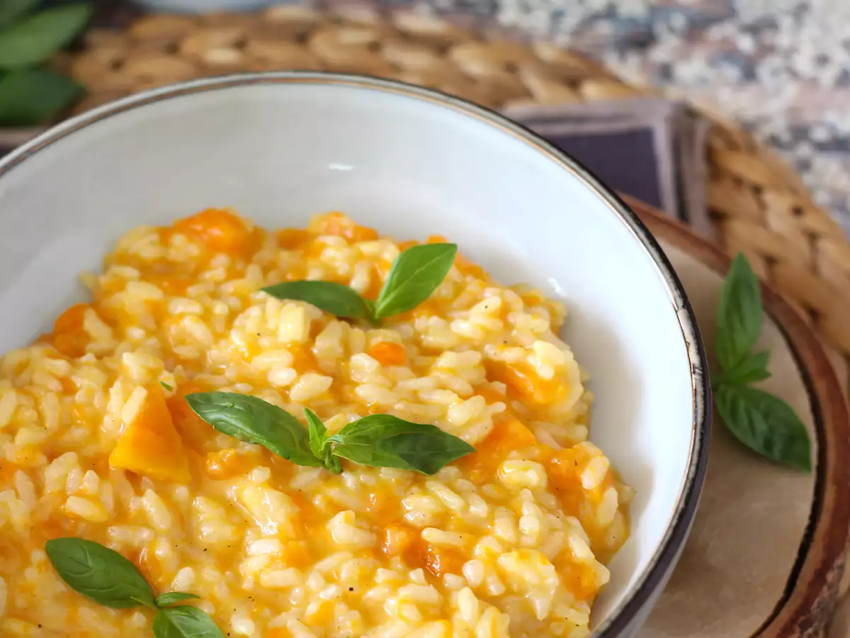 Balkabaklı risotto, sonbahar için narin ve mükemmel bir ilk yemek - fotoğraf 3