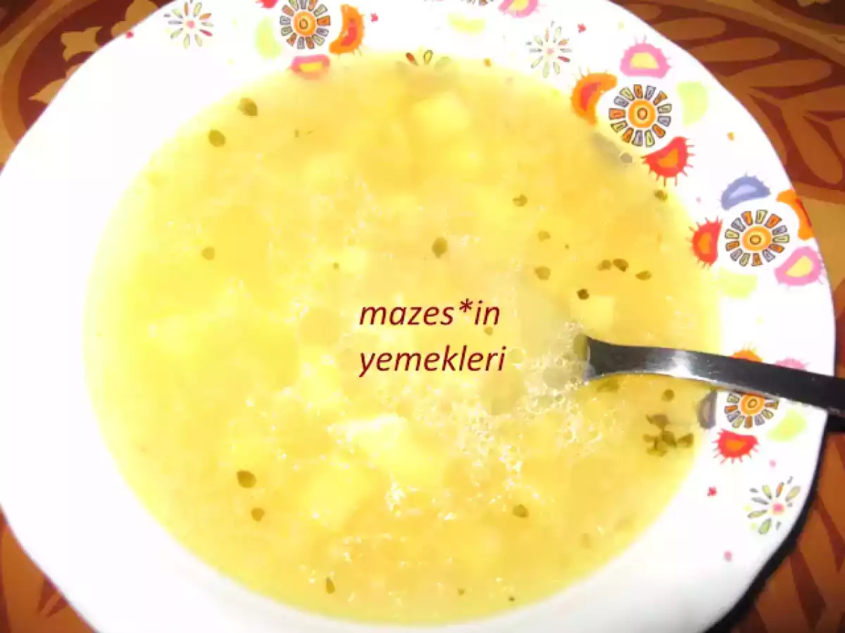 BASİT ÇORBA, LİMON TUZU İLE
