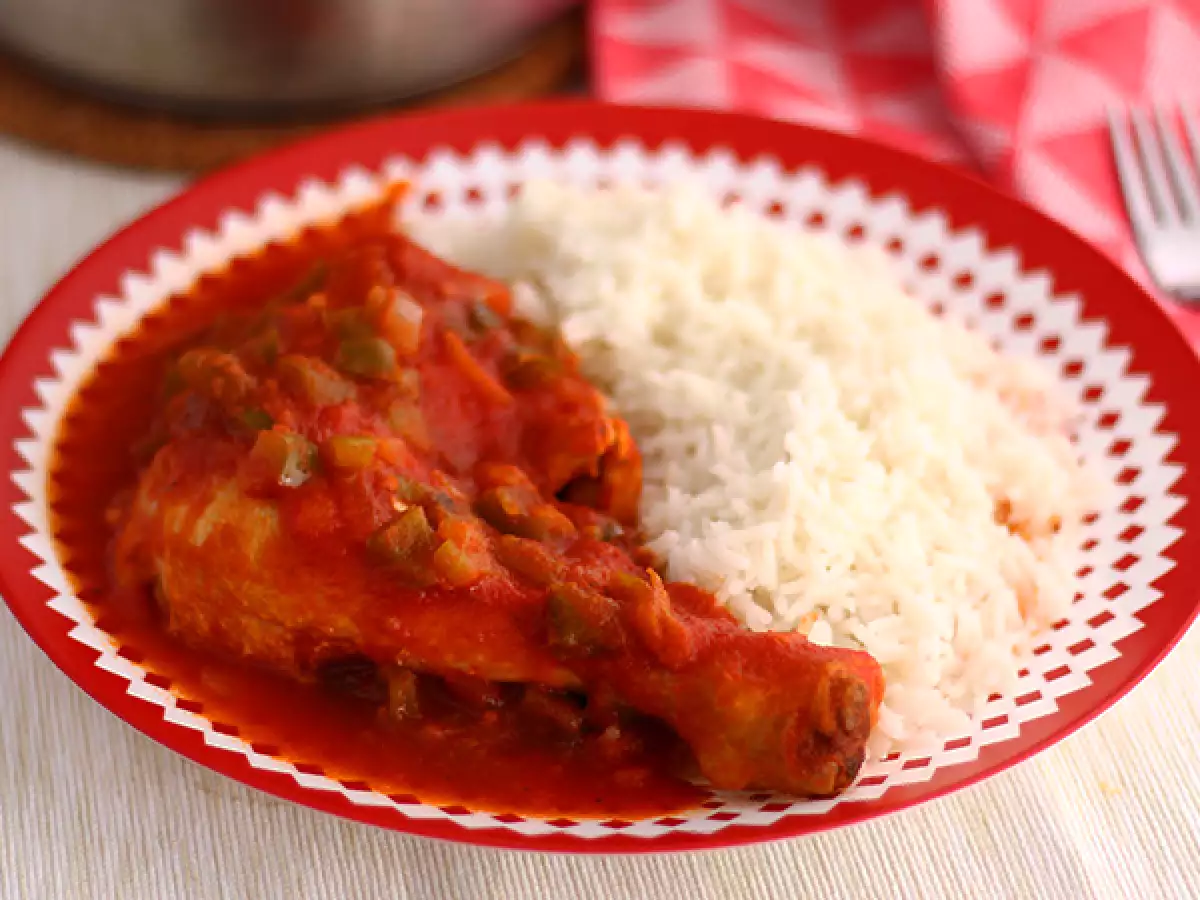Bask Usulü Tavuk (Poulet Basquaise) Tarifi - fotoğraf 3
