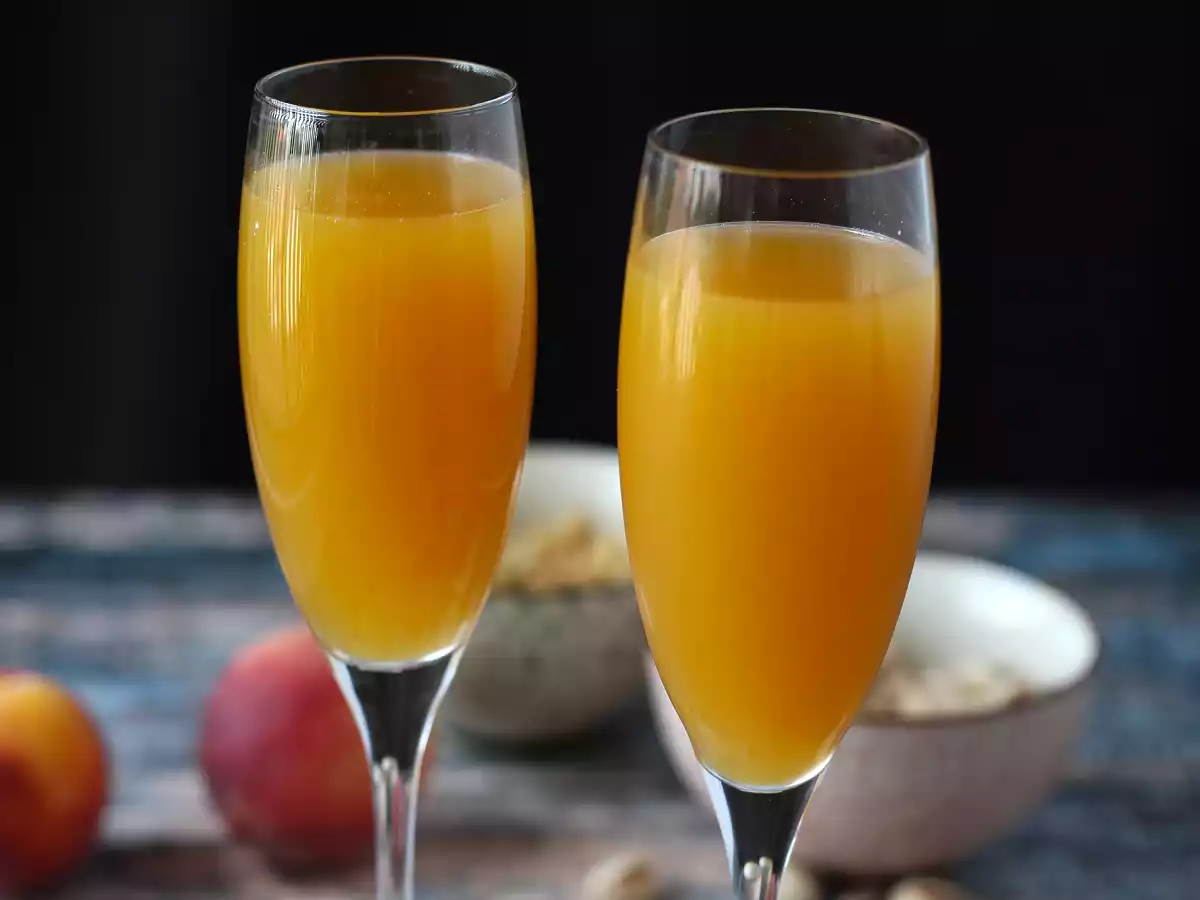 Bellini, evde yapabileceğiniz kolay İtalyan şeftali kokteyli! - fotoğraf 4