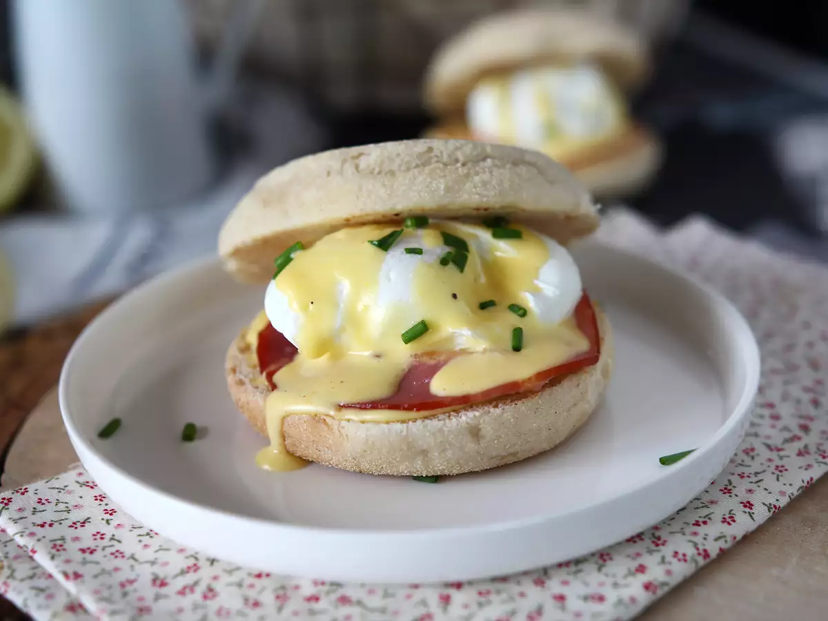 Benedict usulü yumurta: mükemmel kahvaltı tarifi! - fotoğraf 5