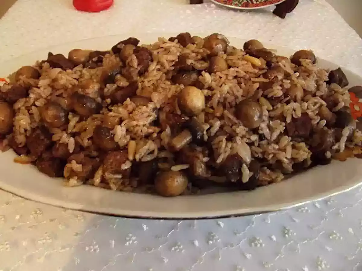 BEREKET PİLAVI ve KAZAN KARASI TATLISI