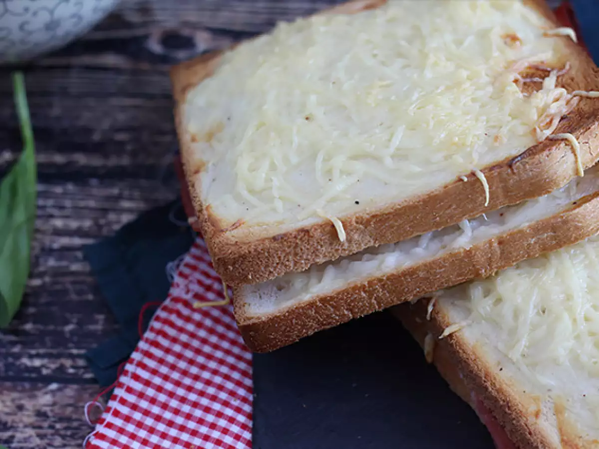 Beşamel Soslu Gurme Croque Monsieur Tarifi - fotoğraf 5