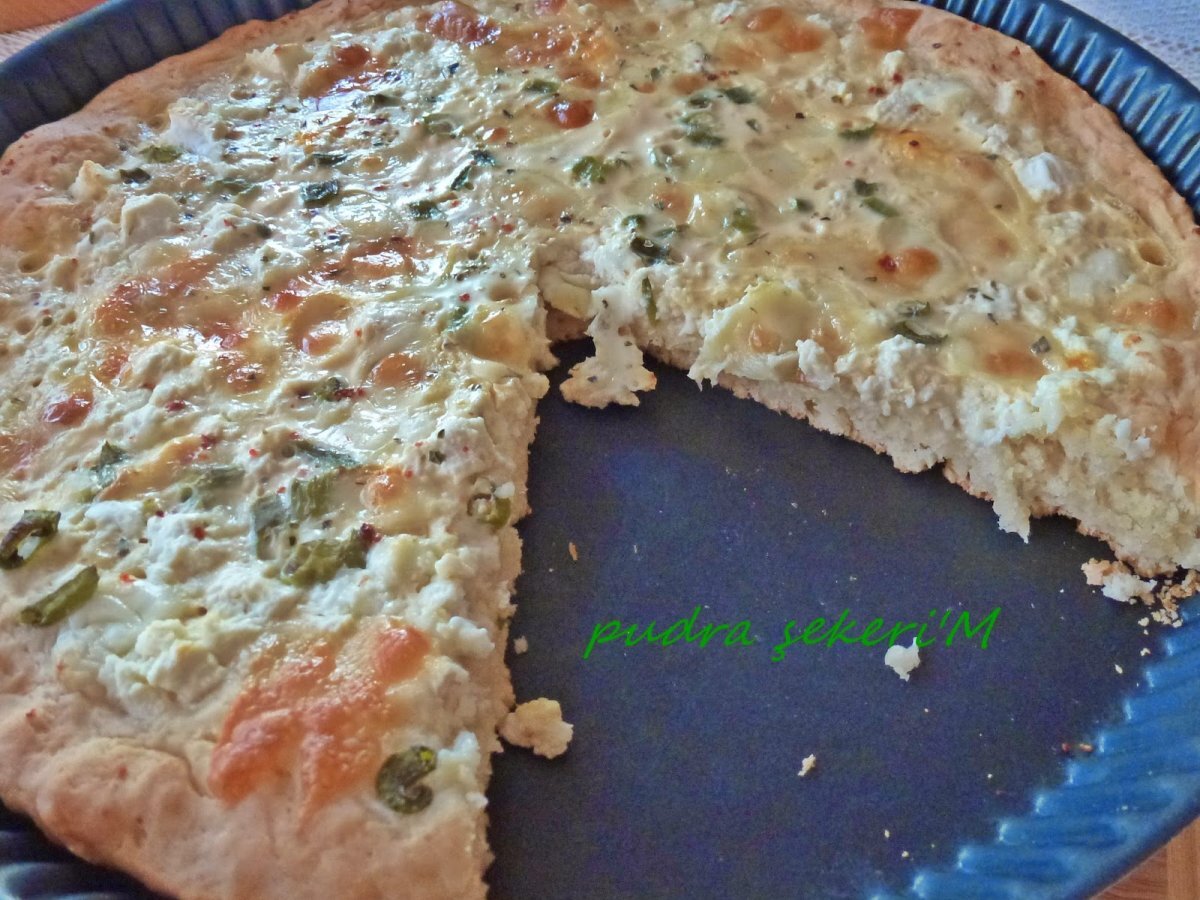 Beyaz peynirli tart