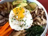 Bibimbap, geleneksel Kore yemeği, fotoğraf 2
