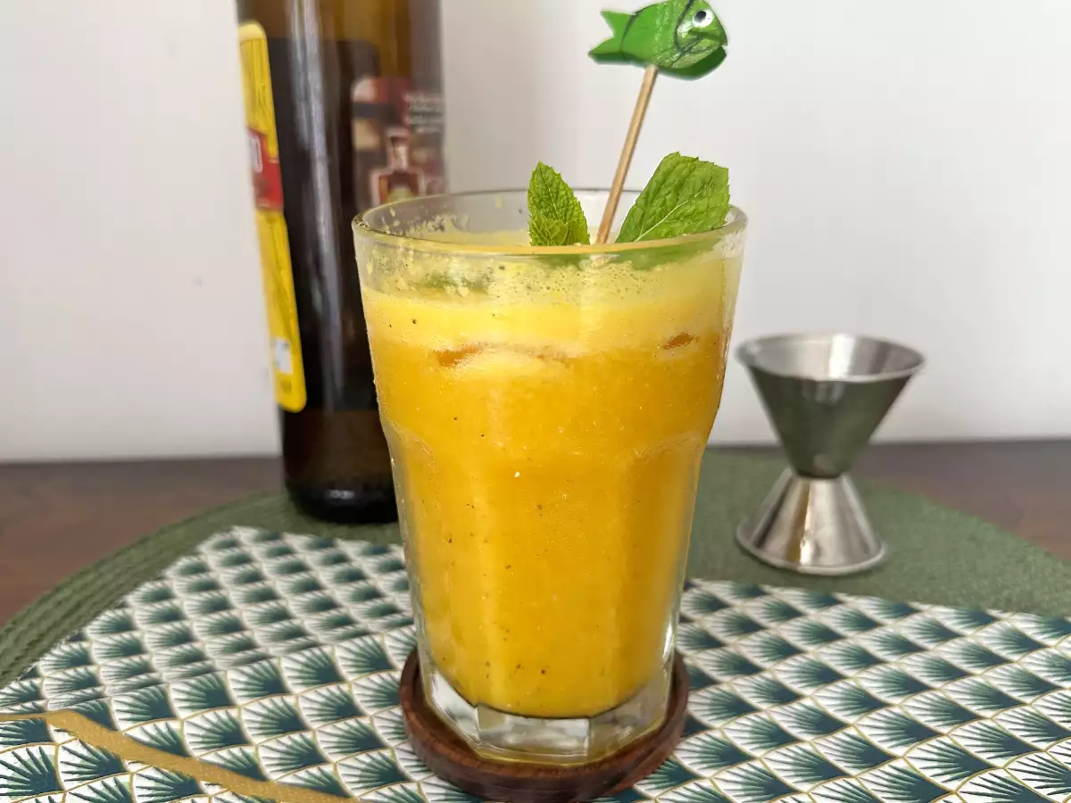 Blenderda Çarkıfelek Meyveli Caipirinha: Brezilya Klasiğinin Daha Kremamsı ve Ferahlatıcı Hâli - fotoğraf 4