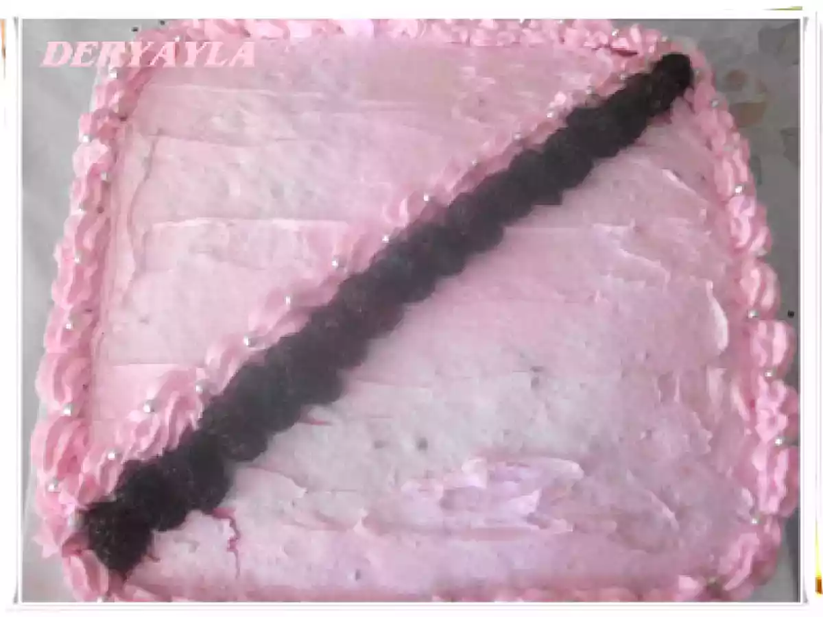 Böğürtlen Güzeli Pastam