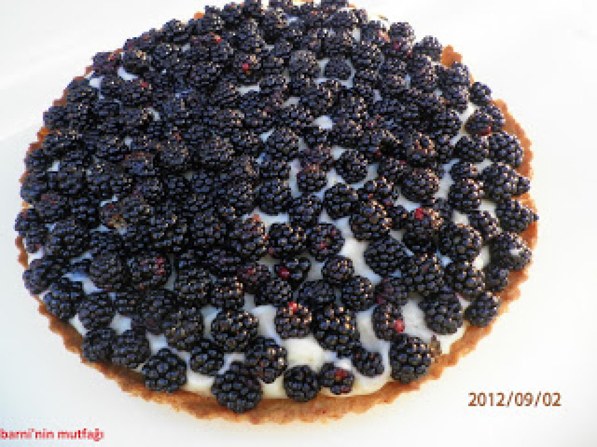 Böğürtlenli Tart