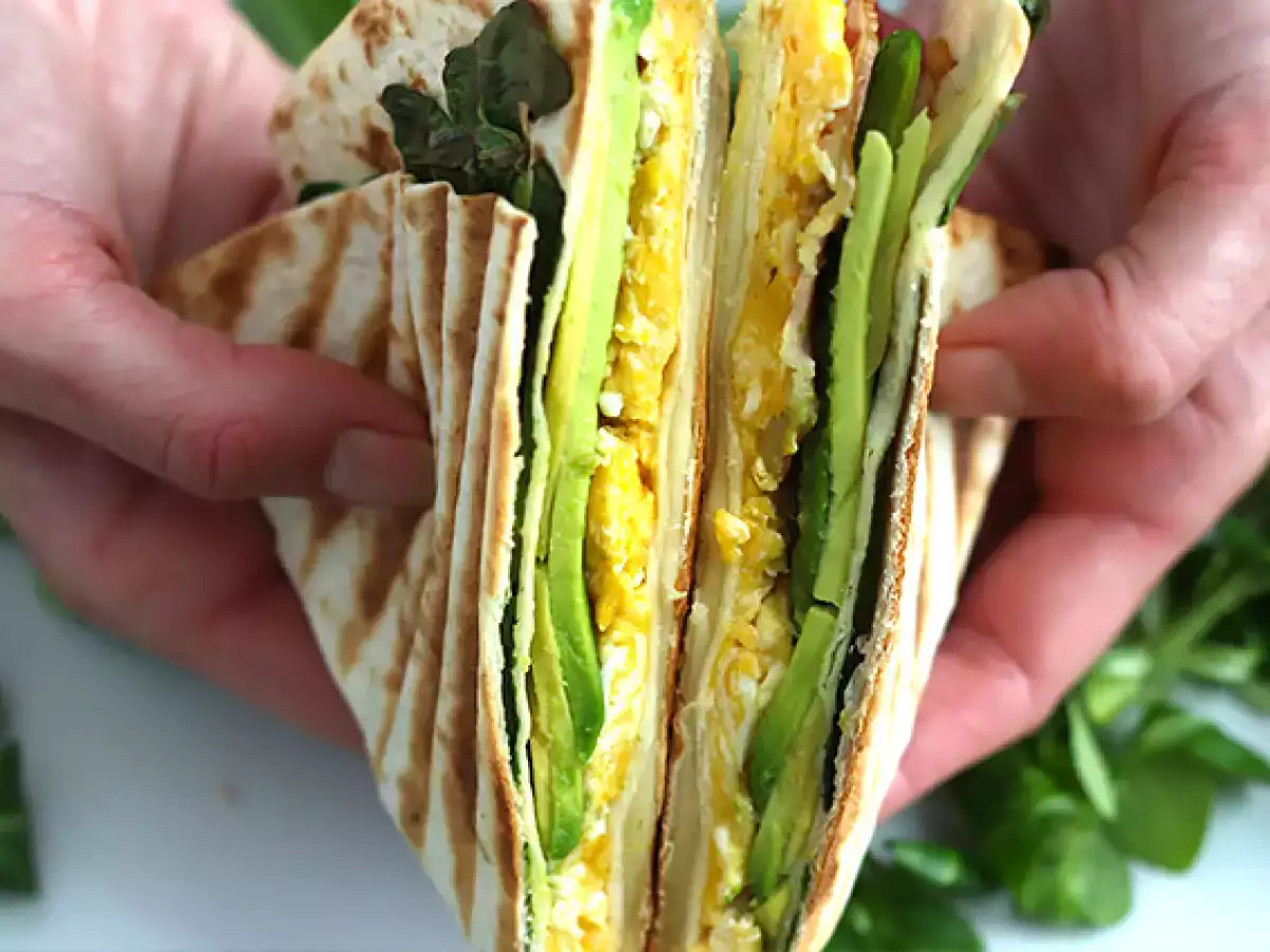 Brunch tarzı kızarmış dürüm - Tortilla Wrap Hack - fotoğraf 5