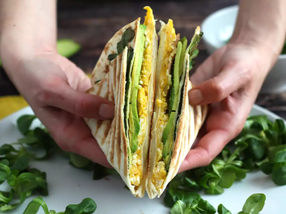 Brunch usulü ızgara dürüm – Tortilla Wrap Hack - fotoğraf 4