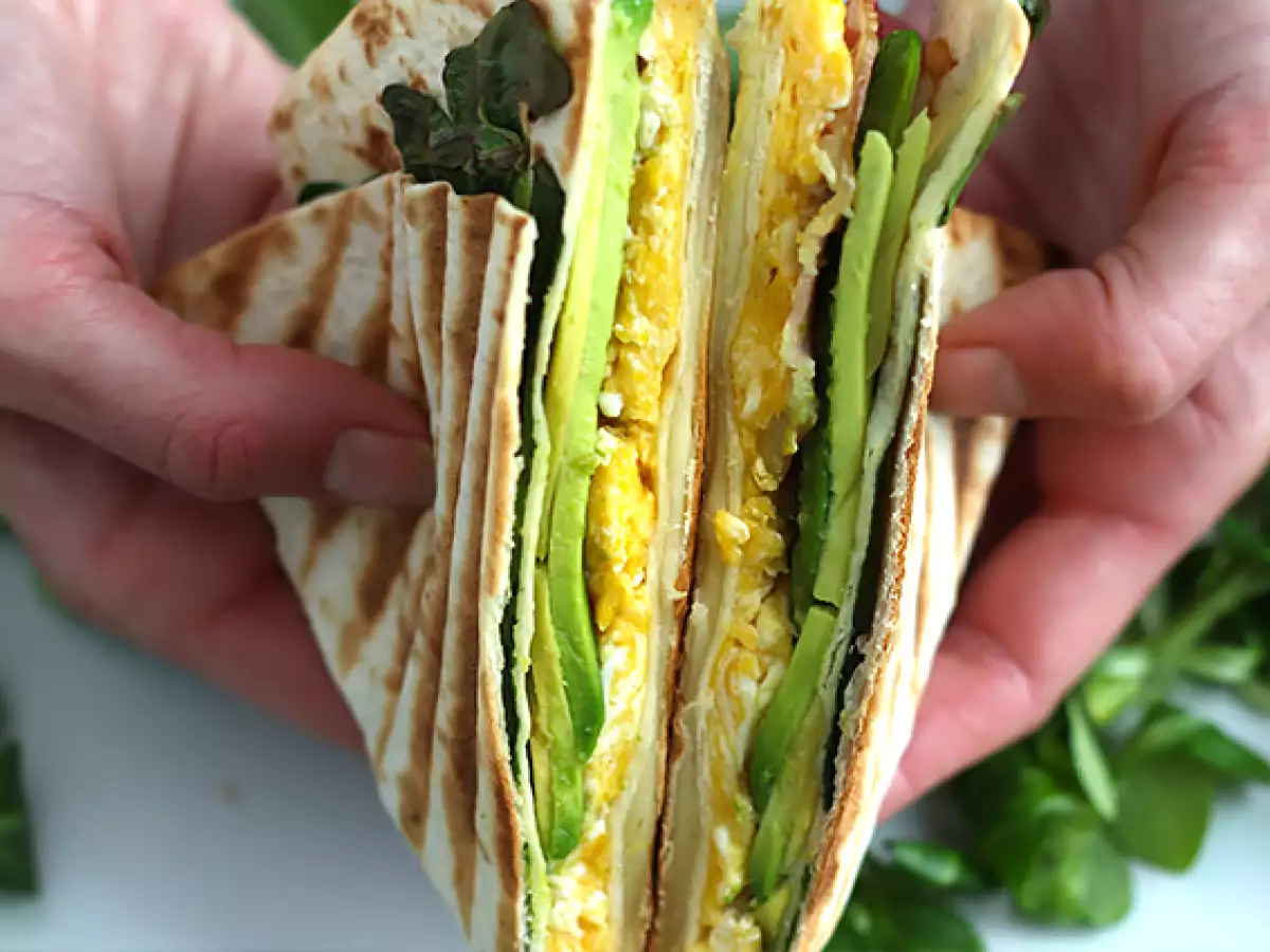 Brunch usulü ızgara dürüm – Tortilla Wrap Hack - fotoğraf 5