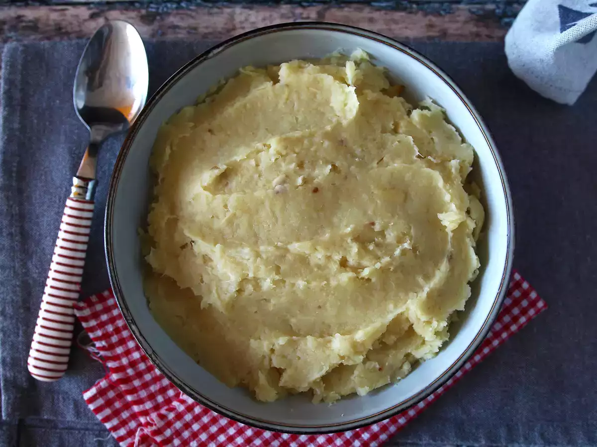 Bu unutulmuş sebzeyi (yeniden) keşfetmek için yaban havucu püresi - fotoğraf 4