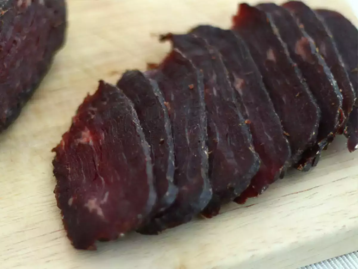 Bündnerfleisch veya kurutulmuş sığır eti - fotoğraf 2