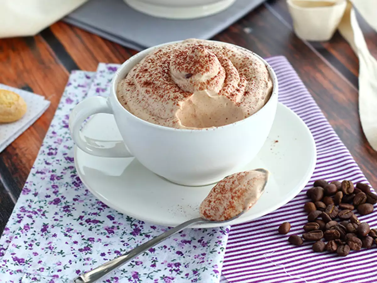 Buzlu Cappuccino Tarifi: Lezzetli Bir Kahve Tatlısı - fotoğraf 3
