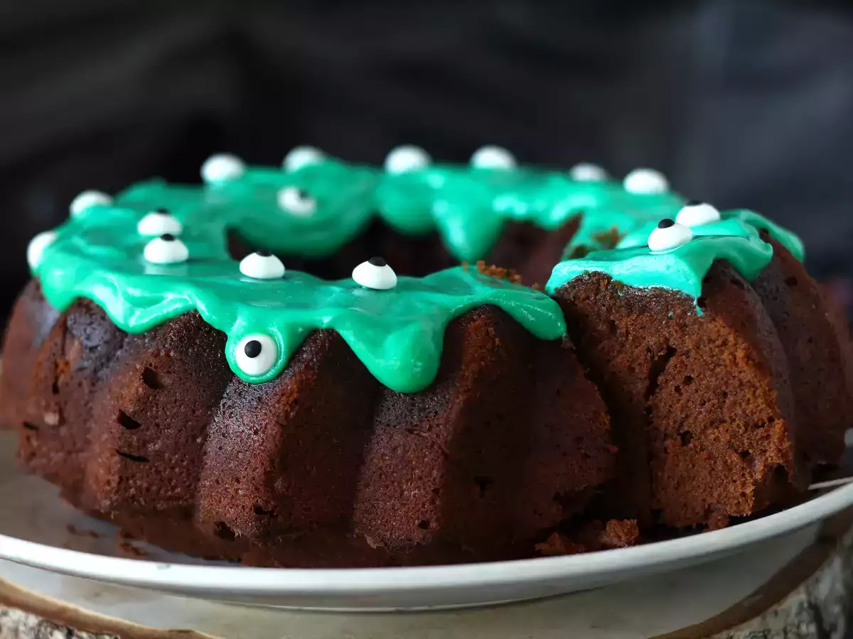 Cadılar Bayramı Bundt keki, ağız sulandıran çikolatalı bundt kek - fotoğraf 3