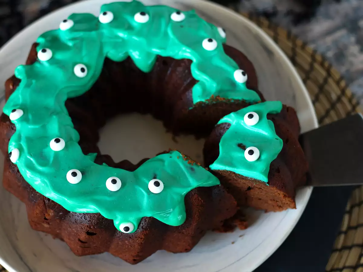 Cadılar Bayramı Bundt keki, ağız sulandıran çikolatalı bundt kek - fotoğraf 5