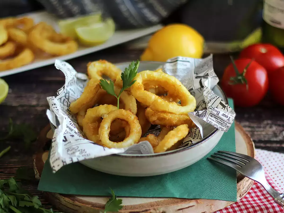 Calamares a la romana - hamurda pane edilmiş kalamar - fotoğraf 4