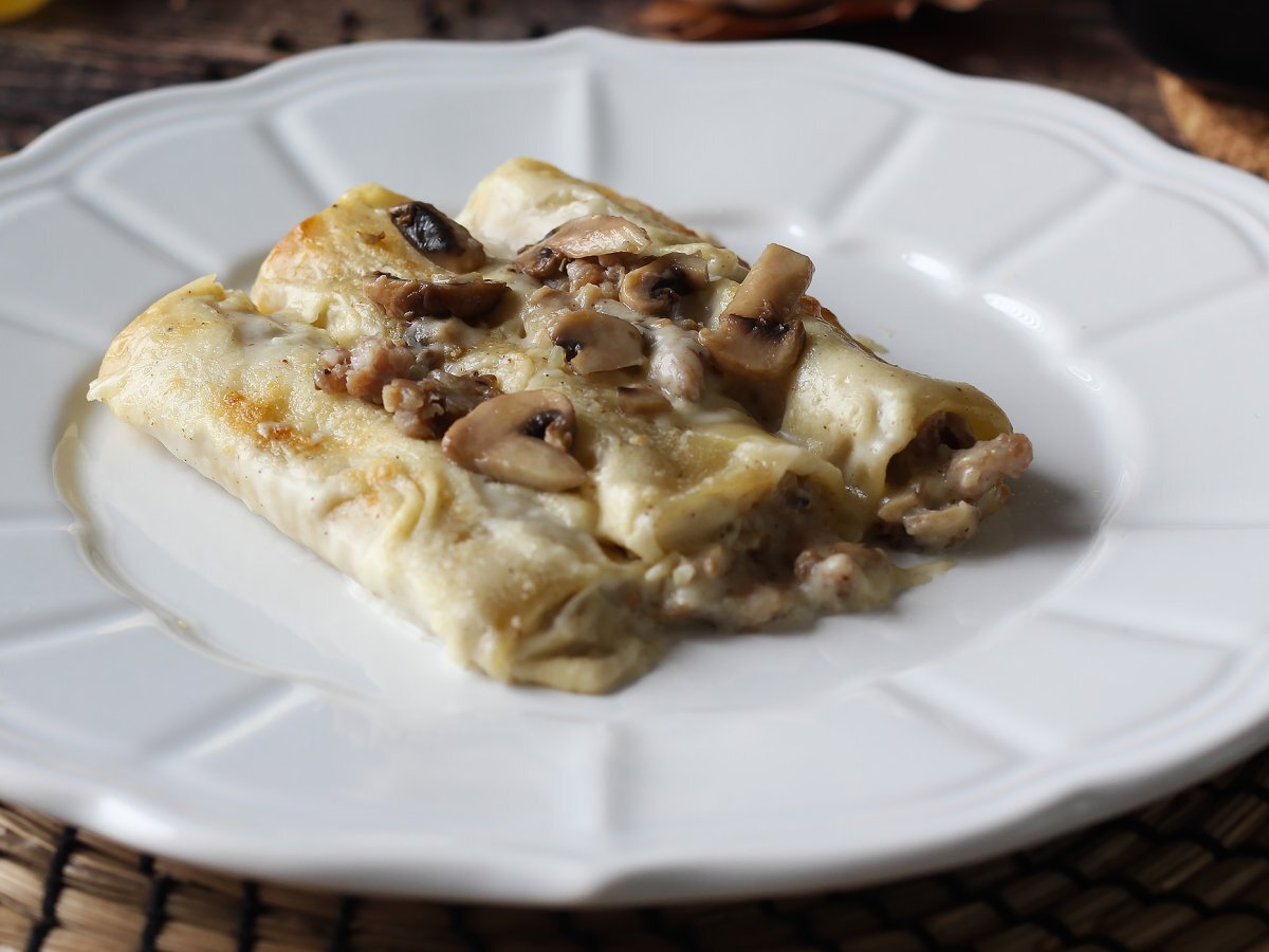 Cannelloni mantarı ve sosis - fotoğraf 2