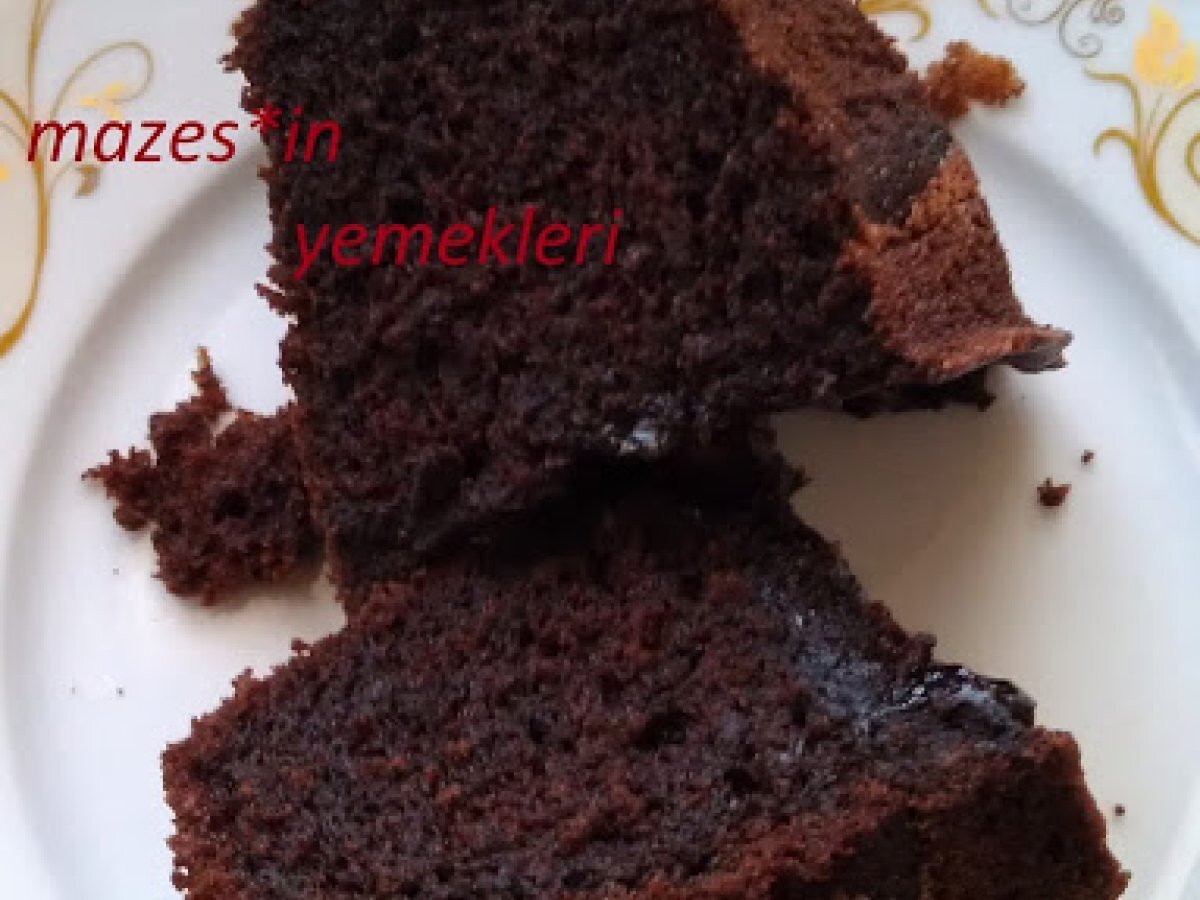 ÇAY DEMİ İLE ÇOK KAKAOLU, KADİFE GİBİ KEK