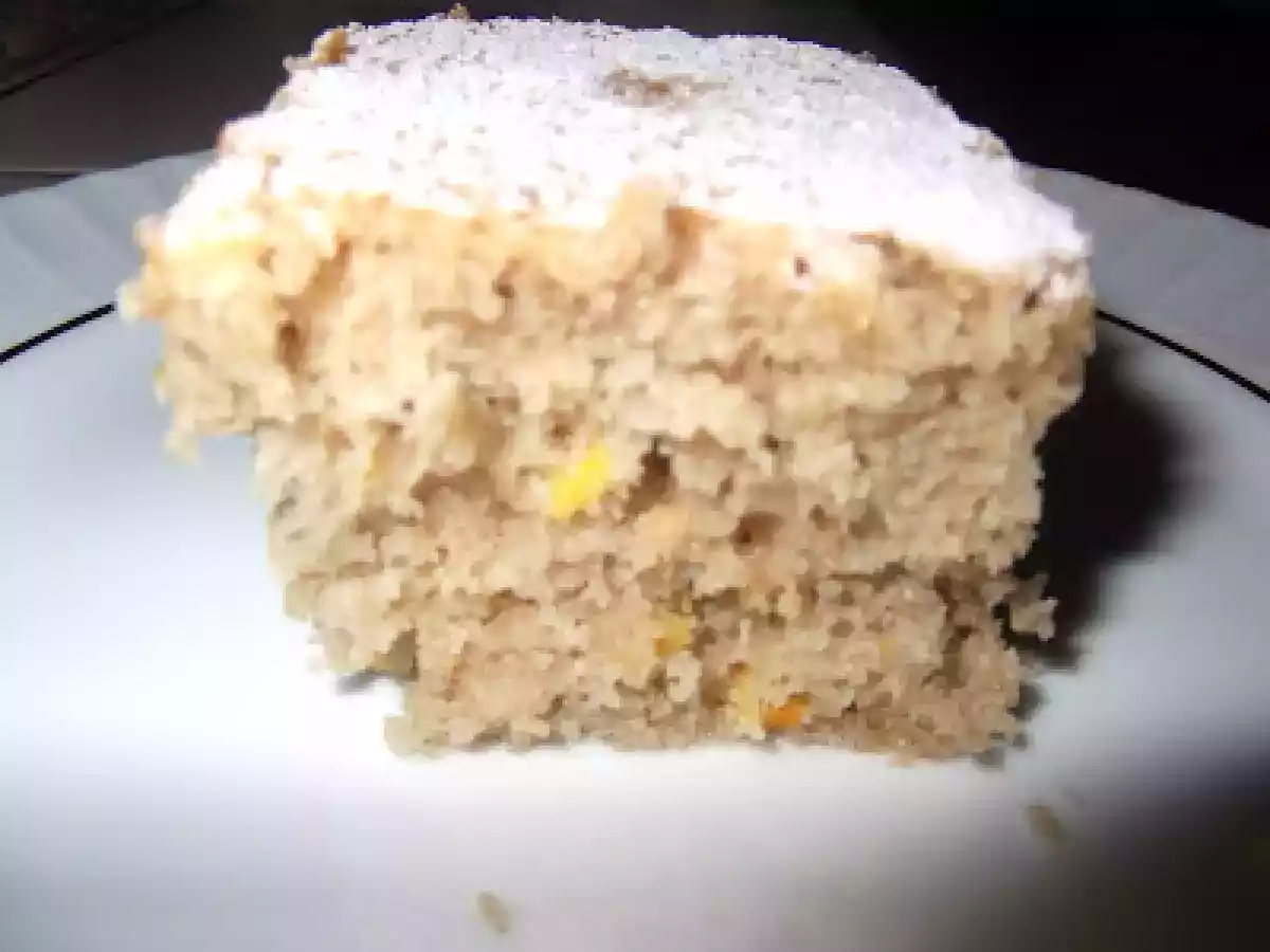 Çaylı, üzümlü, tarçınlı kek