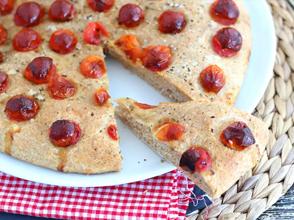 Çeri domatesli focaccia - fotoğraf 4