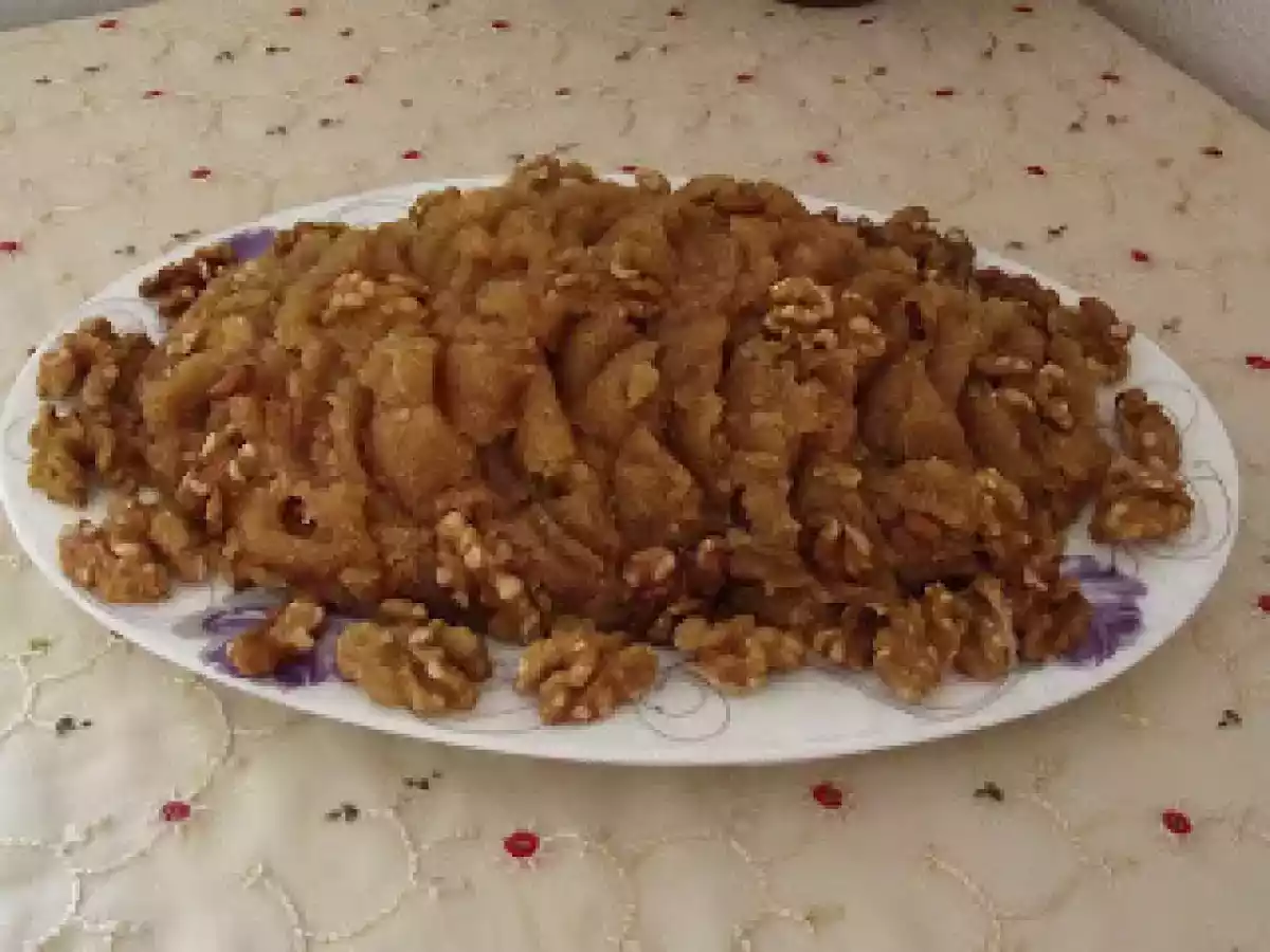 Cevizli İrmik Un Helvası * Hamsi Tava