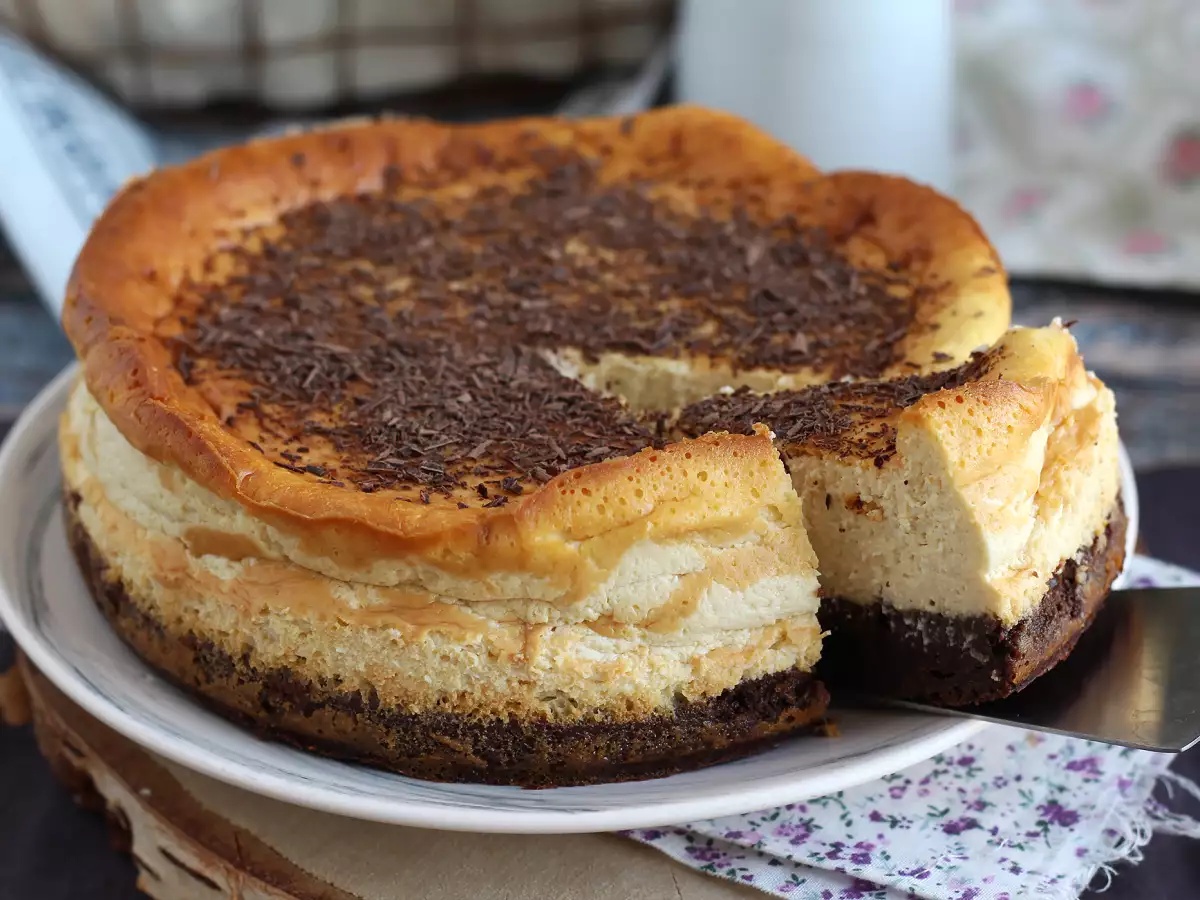 Cheesecake Brownie: Damaklarınızı Şenlendirecek Şaşırtıcı Bir Lezzet! - fotoğraf 4