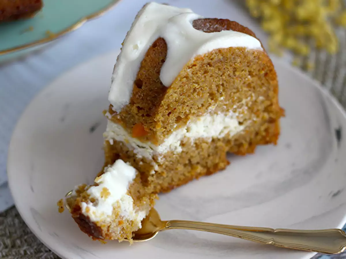 Cheesecake Dolgulu Havuçlu Kek - fotoğraf 4