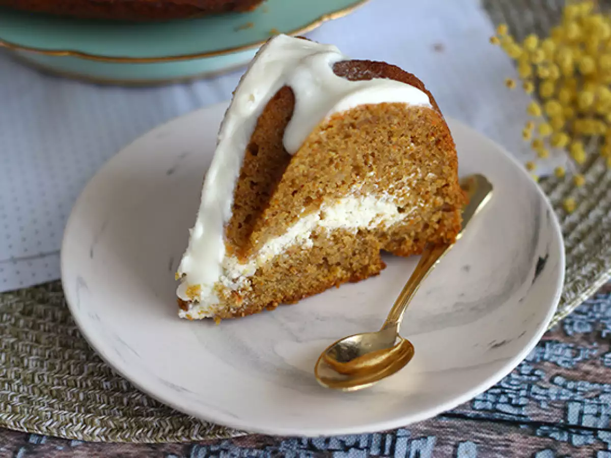 Cheesecake Dolgulu Havuçlu Kek - fotoğraf 6