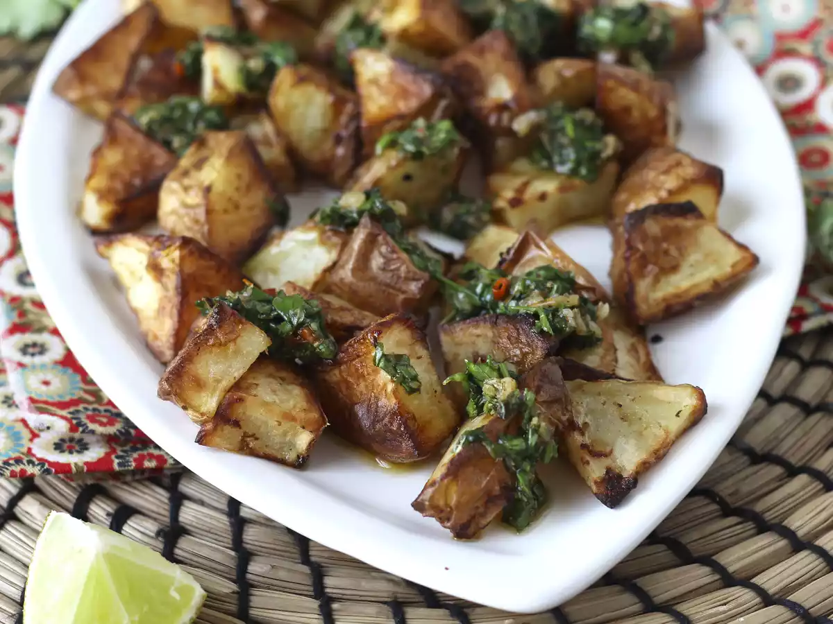 Chimichurri ile fırında patates - fotoğraf 2