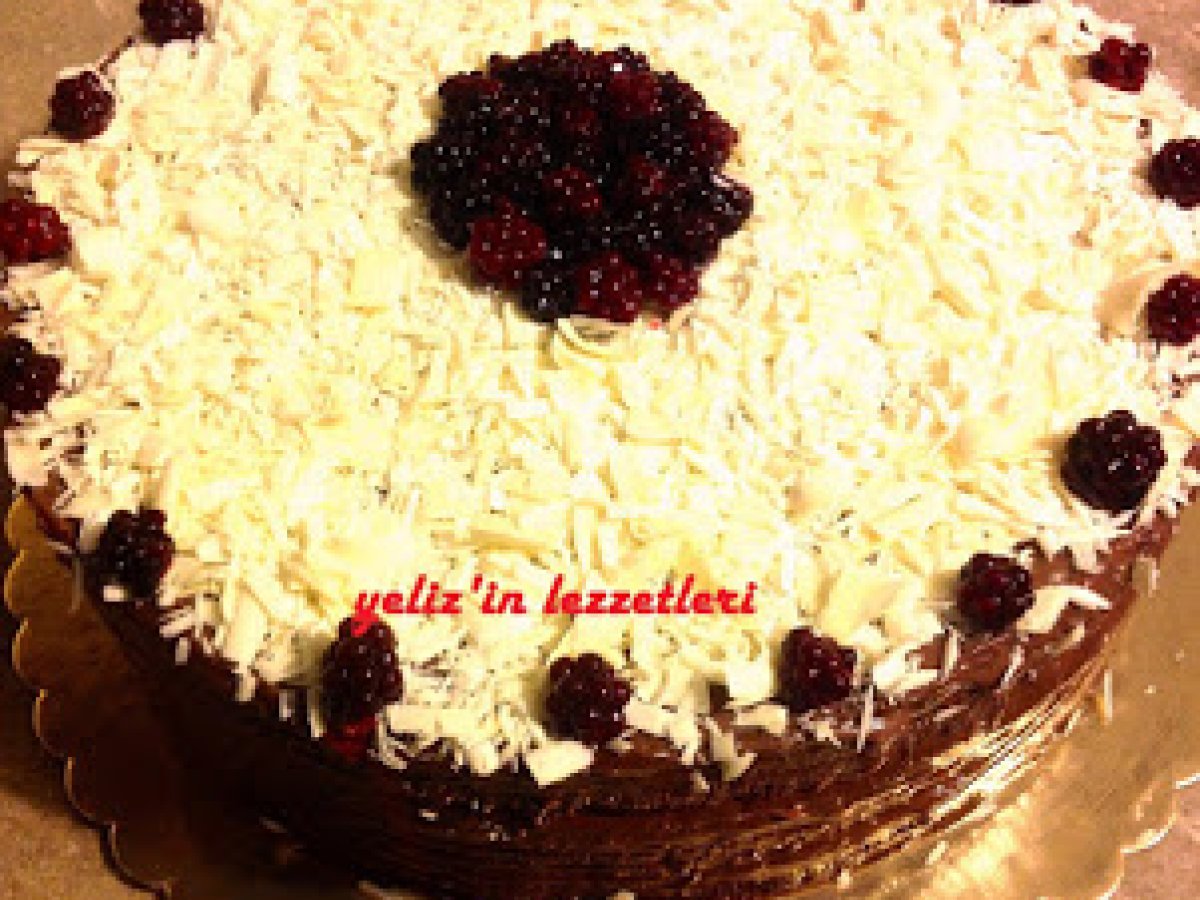 ÇİKOLATALI MOUSSE(MUS) PASTA