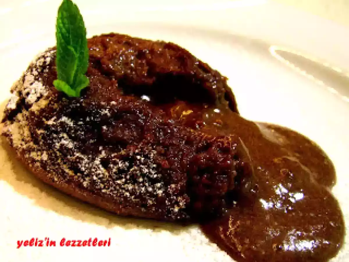 ÇİKOLATALI SUFLE