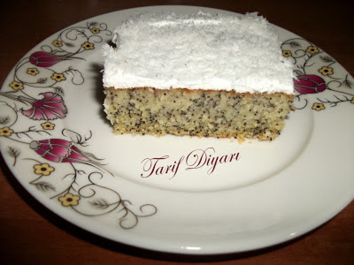 ÇİLLİ PRENSES (haşhaşlı kek)