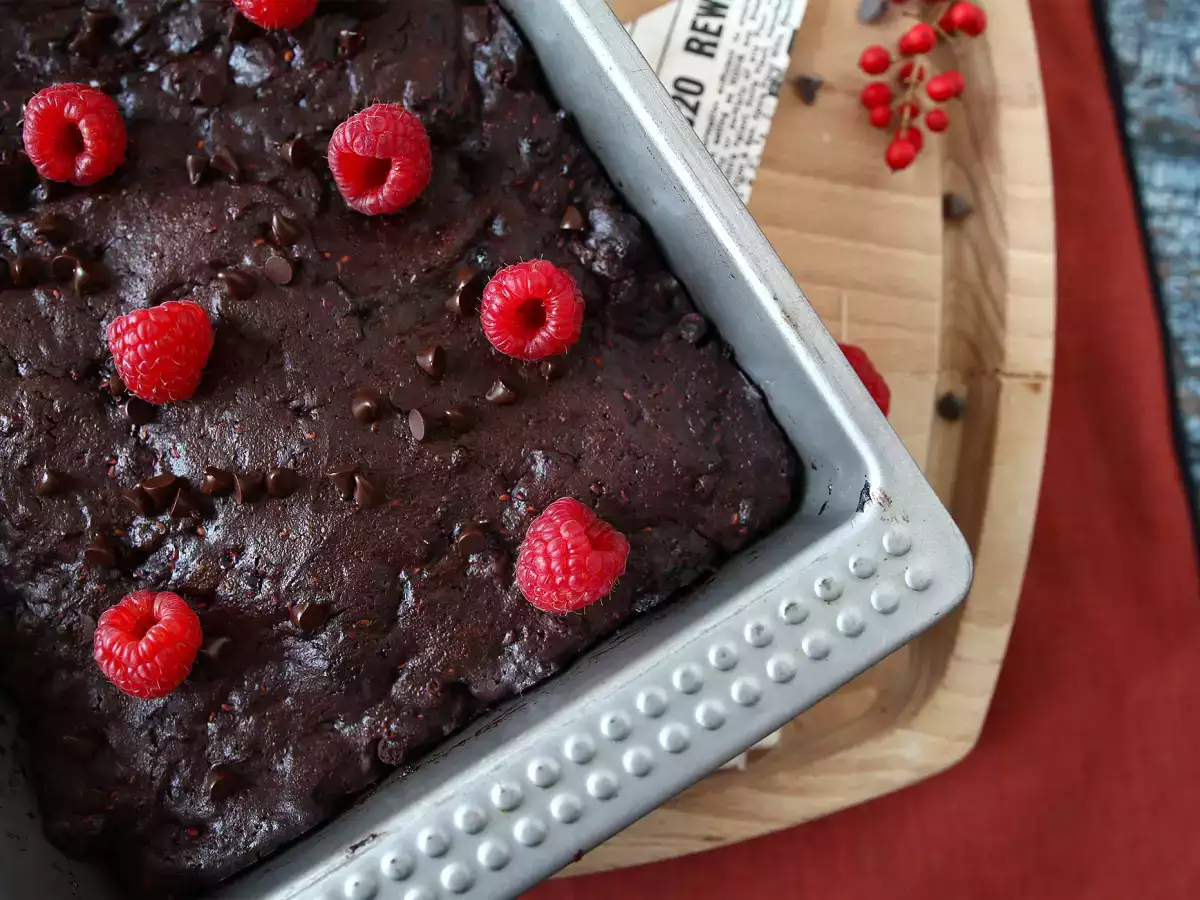 Çikolatalı Ahududulu Brownie: Tam Bir Lezzet Şöleni! - fotoğraf 8